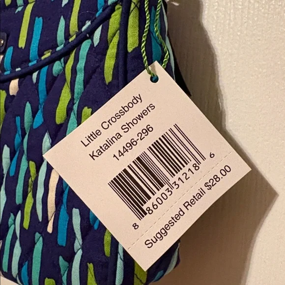 NWT Vera Bradley crossbody Katalina Showers, adjustable crossbody strap. - Picture 4 of 12